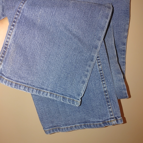R4R Classic Blue Women's Jeans, Size 9 - Picture 6 of 7
